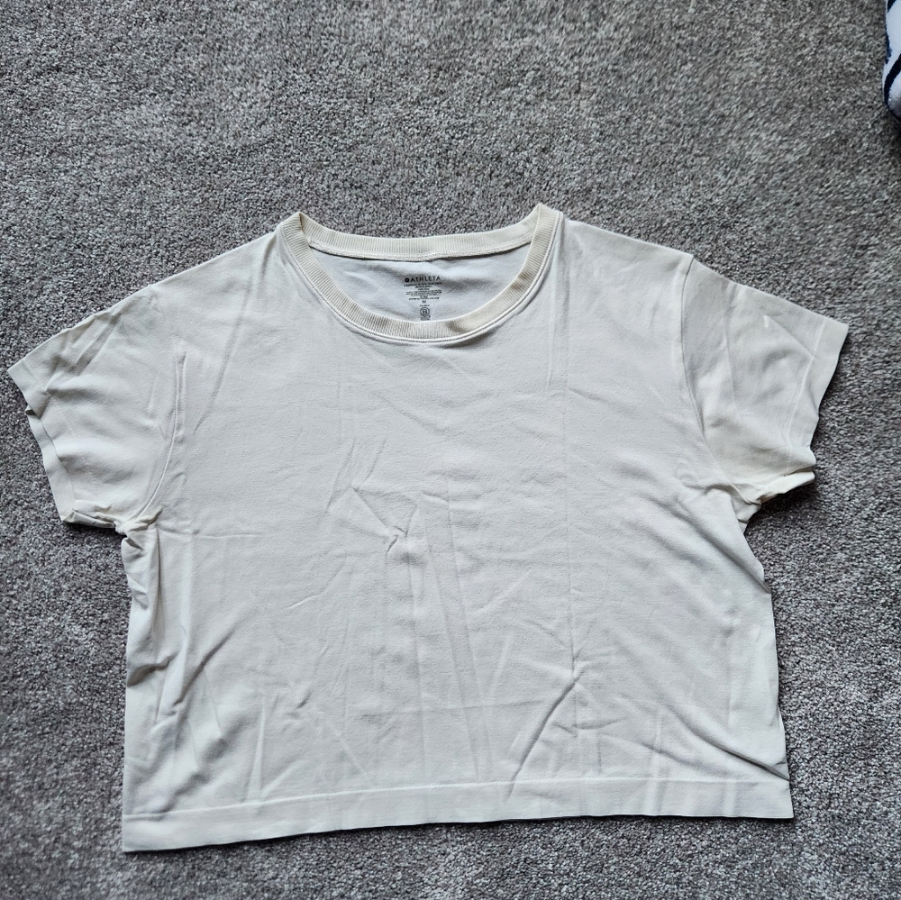 Athleta Short Sleeve Cropped Cream Tee